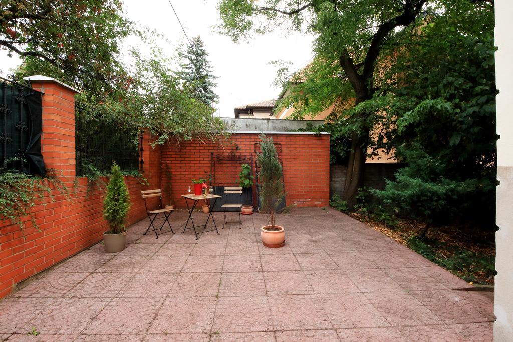 Historic Villa Apartments Prága Szoba fotó