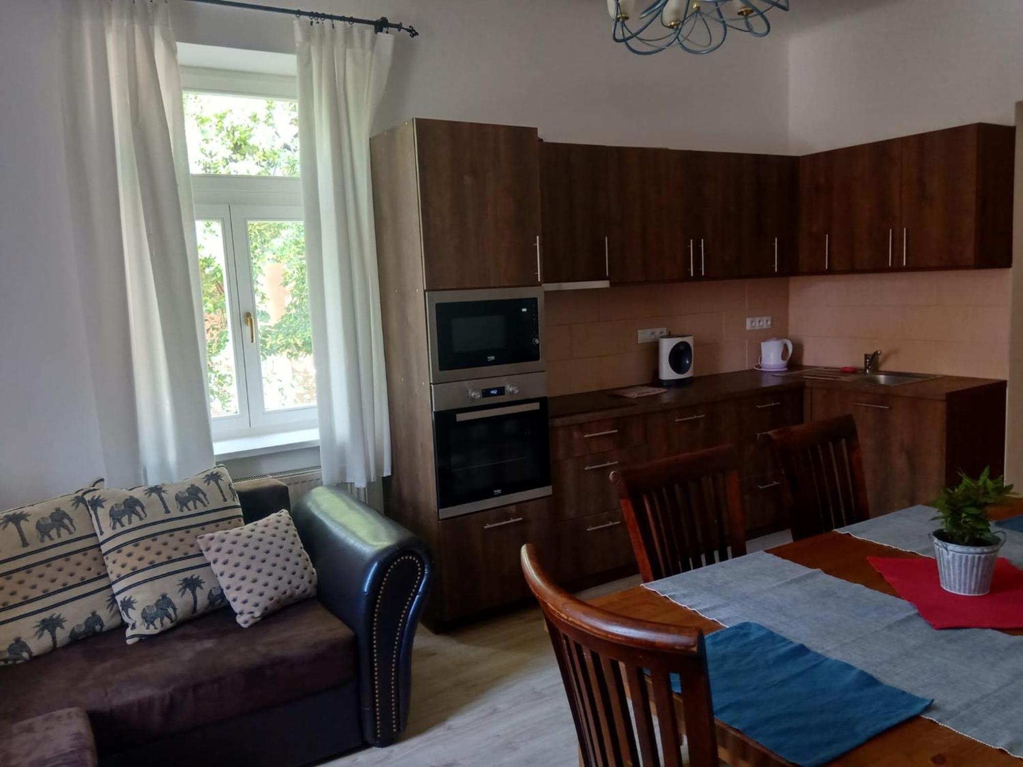 Historic Villa Apartments Prága Kültér fotó