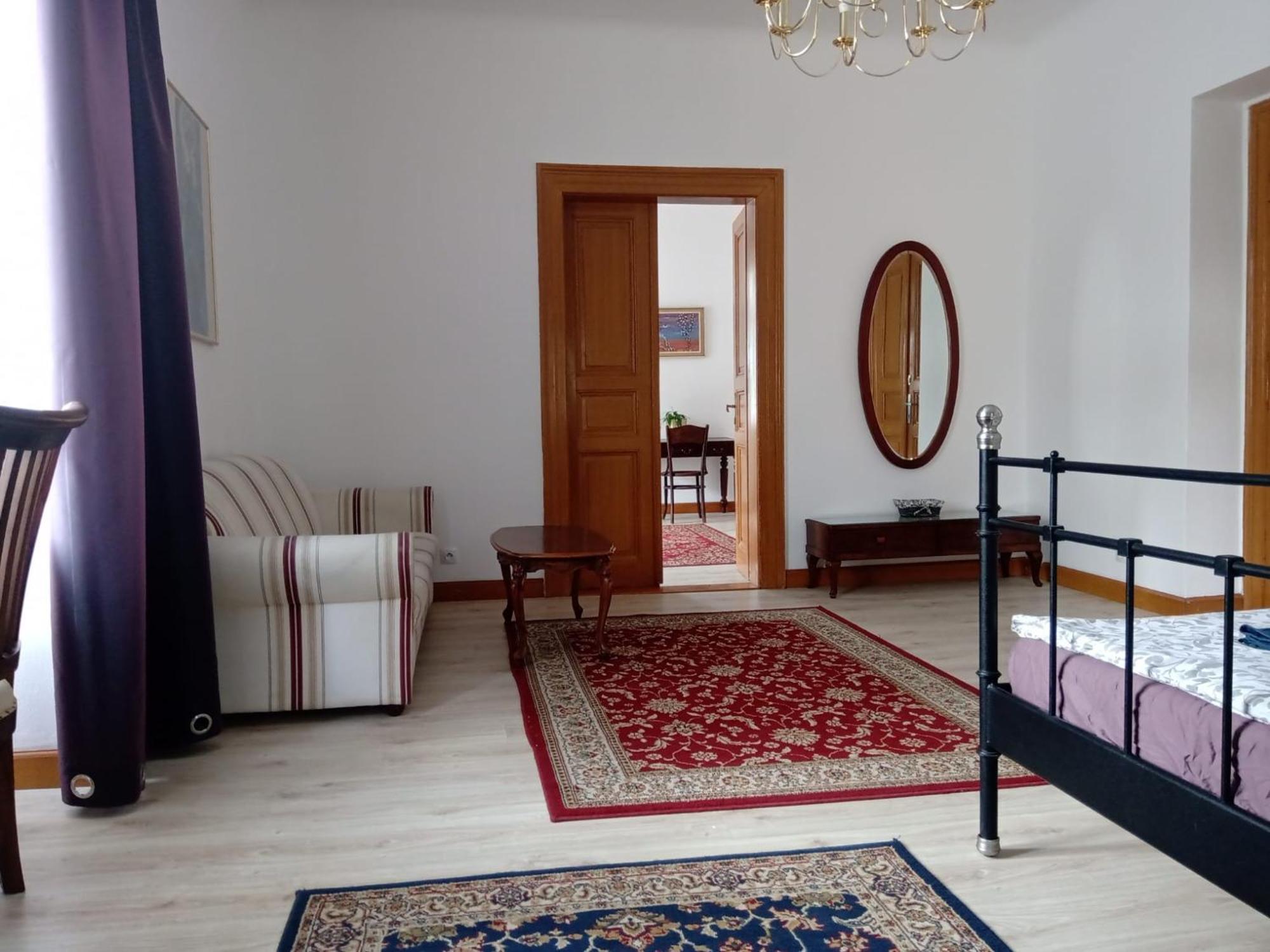 Historic Villa Apartments Prága Kültér fotó