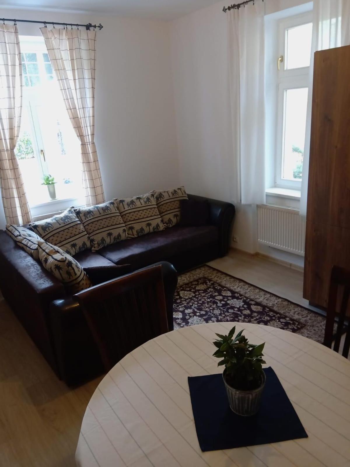 Historic Villa Apartments Prága Kültér fotó