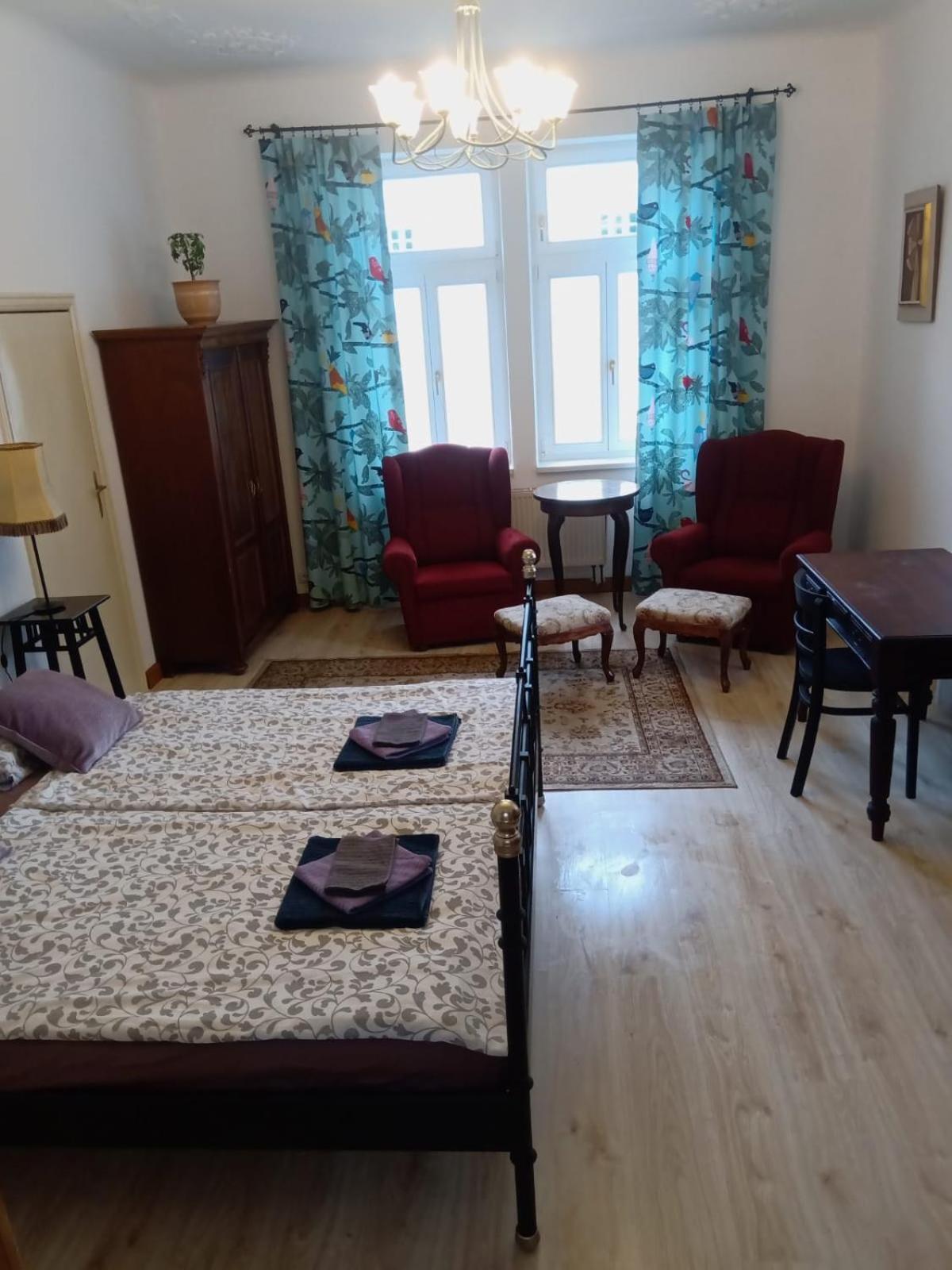 Historic Villa Apartments Prága Kültér fotó